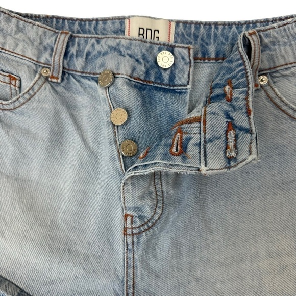 BDG Asymmetrical A-Line Cutoff Denim Short, 29 - Picture 9 of 12